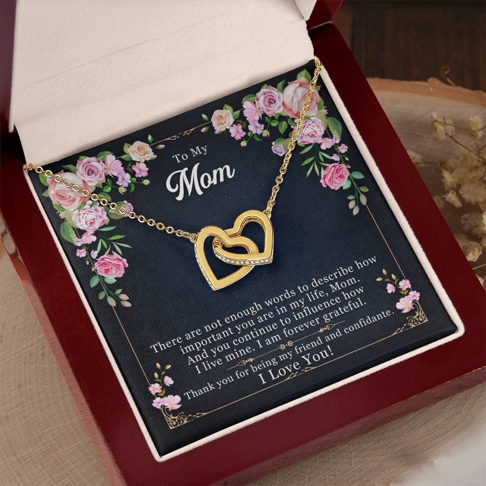 Sentimental mother’s necklace gift with a loving message of gratitude.